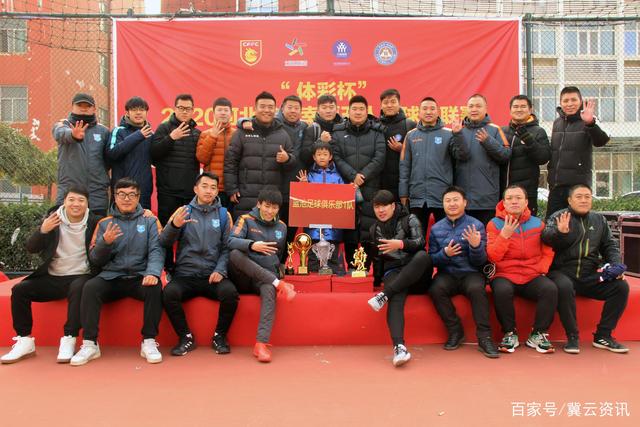 哈珀福克斯带伤出战！米奇：这种战斗精神值得称赞 他们付出一切